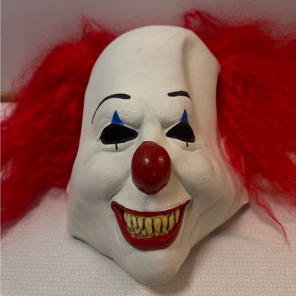 IT Clown Mask